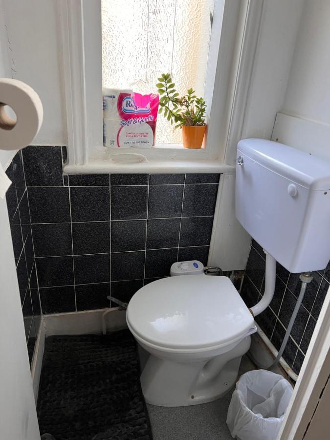 Lovely - 1 Bedroom Flat In Hastings Town Centre ภายนอก รูปภาพ